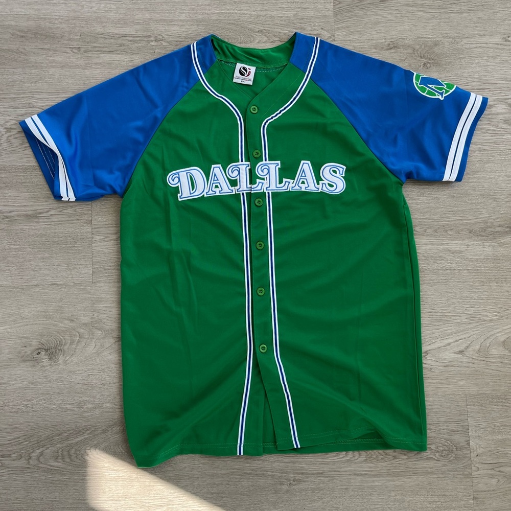 Vintage Green and Blue Dallas Mavericks (Basketball Team) Baseball Jersey